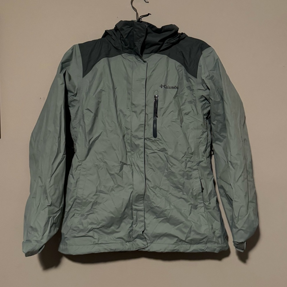 GUC Columbia Two-Tone Green Hooded Snow/ Ski Jacket
